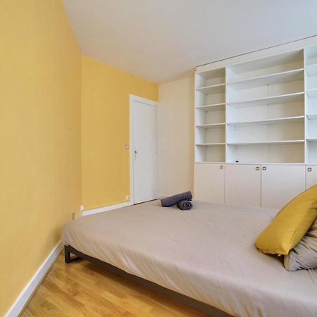 2 Bedrooms Tour Eiffel Breteuil Paris Exterior foto